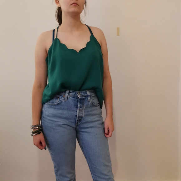 J. Crew Scallop v-neck tank - Picture 1 of 10